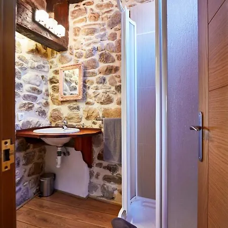 Sendero Del Saja-besaya Country house *