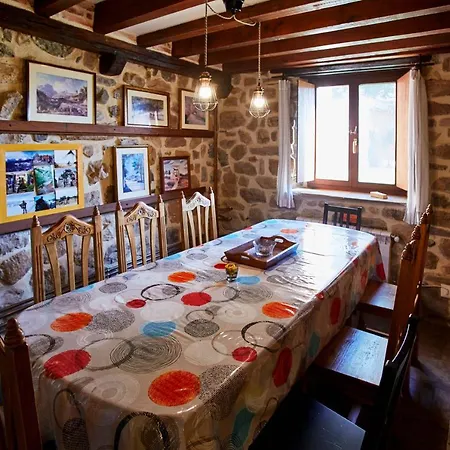 Sendero Del Saja-besaya Country house Cobejo