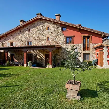 Sendero Del Saja-besaya Country house *